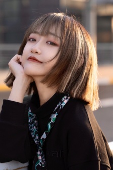 硕大粗长撑裂了 小龙女